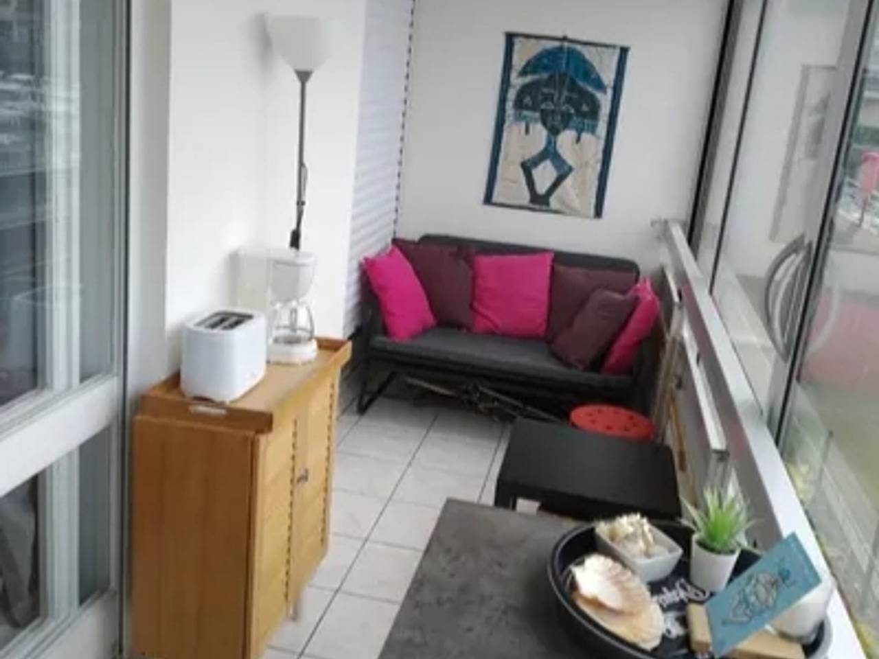 Entire apartment, T2 Apartment - Courseulles Port with Parking in Courseulles-sur-Mer, Caen region