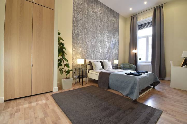 Vacation rental for 12 people, with Balcony in Hungary