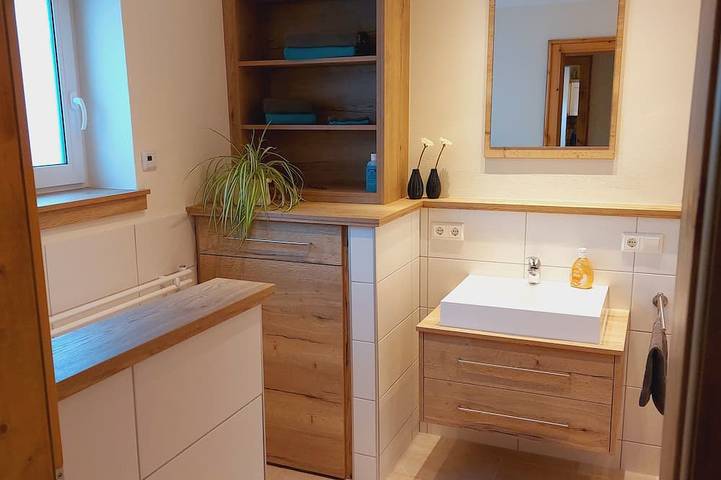 Ganze Wohnung, Gemütliche Ferienwohnung zw. Mosel und Rhein, an div. Traumschleifen und Burgen in Brodenbach, Landkreis Mayen-Koblenz