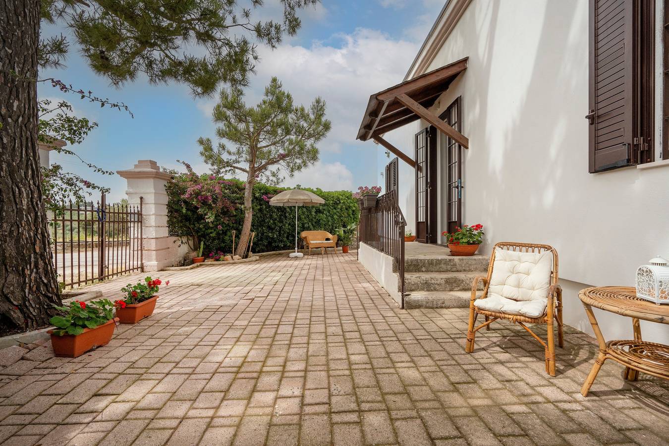 Appartamento intero, Appartamento 'Stella' con giardino condiviso, Wi-Fi e aria condizionata in Cristo Re, Monopoli