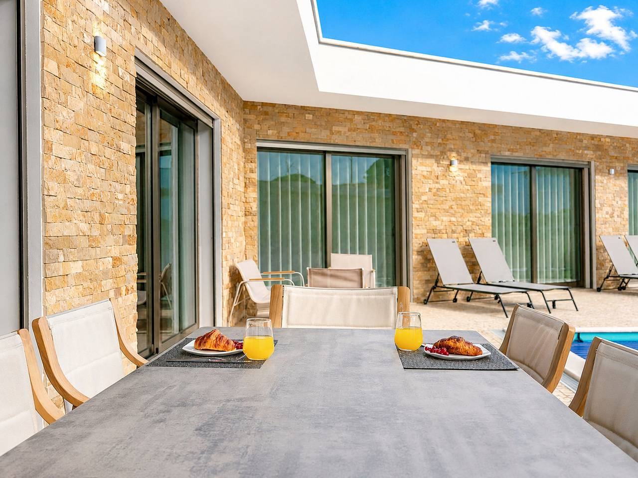 Villa Flamingo - By Sch in Nadadouro, Leiria District