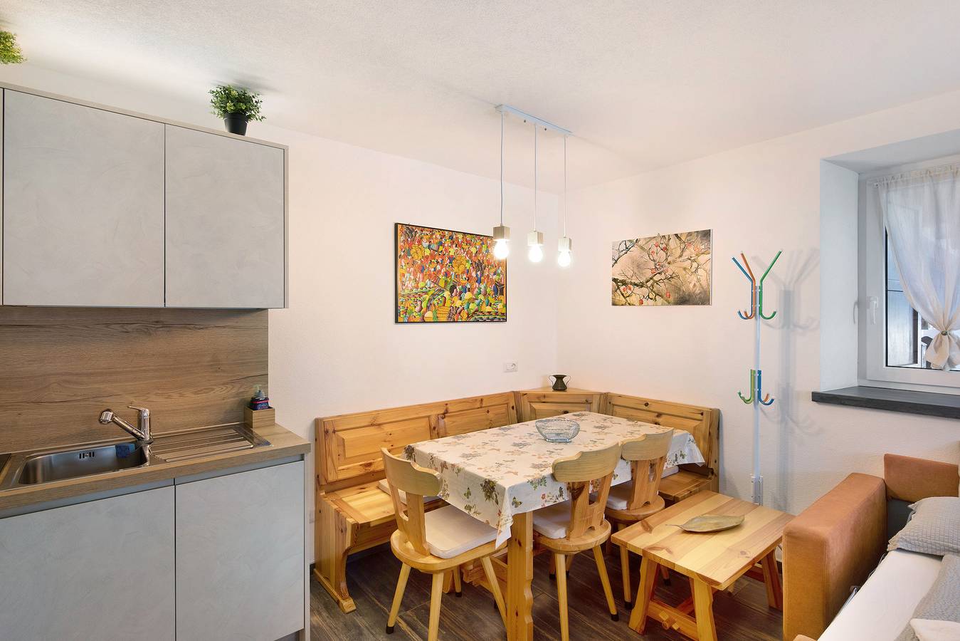 Ganze Wohnung, Ferienwohnung "Dragorosa" mit Bergblick, Gemeinschaftsterrasse & Wlan in Teola, Livigno