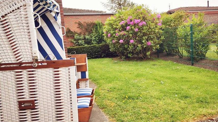 Ferienhaus für 6 Personen, mit Garten in Schillig