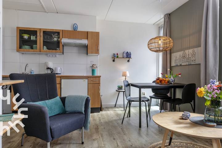 Ganze Wohnung, Authentische 2-Personen-Wohnung im niederländischen Stil mit Blick auf den Hafen in Blokzijl, Nationalpark Weerribben-Wieden