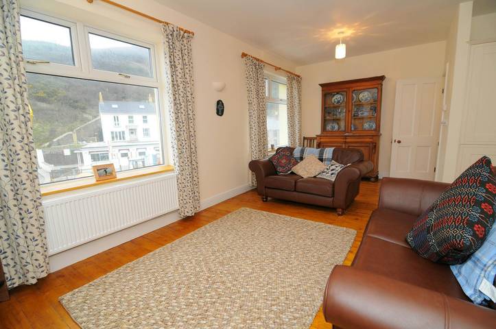 Cottage for 8 people in Llangrannog