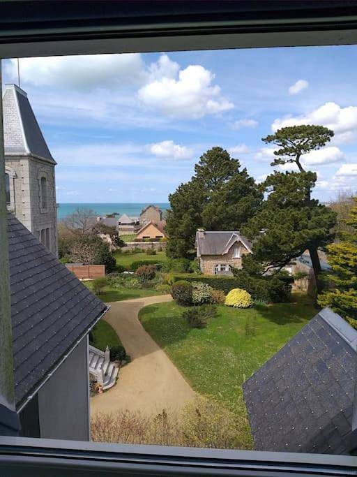Gîte pour 4 personnes, avec vue à Carolles - 2