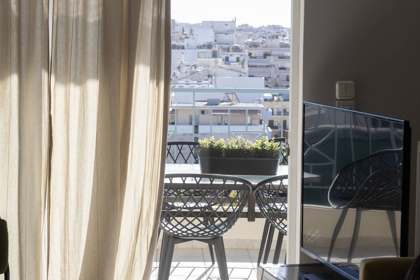 Appartamento intero, 3 bedroom apt in Athens with Acropolis View in Sezione centrale di Atene, Atene
