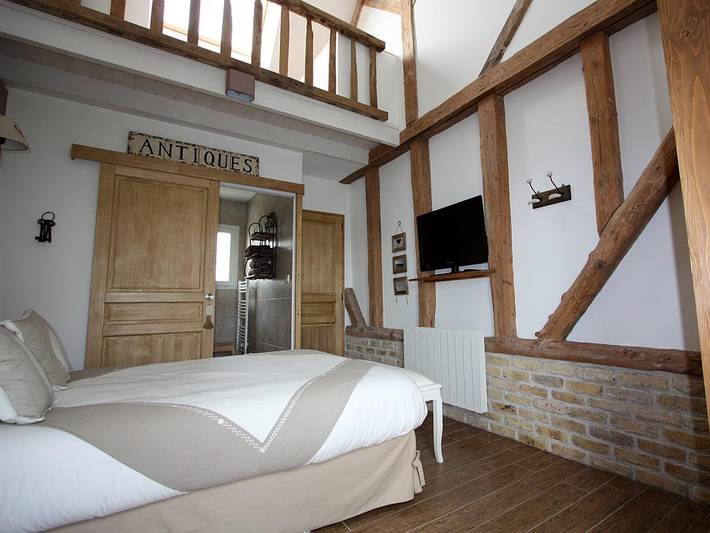 La Haute Muraille - Chambre Authentique in Saint-Folquin, Région de Saint-Omer