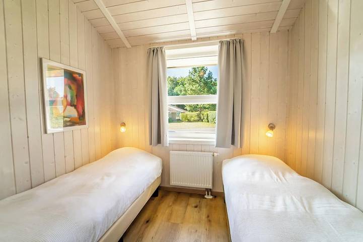 Ferienhaus für 10 Personen, mit Terrasse und Sauna sowie Garten in der Lübeck - 4