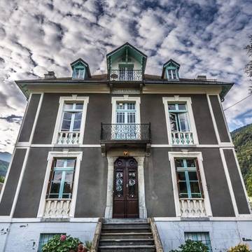 Cottage pour 2 personnes, avec jardin à Bagnères-de-Luchon