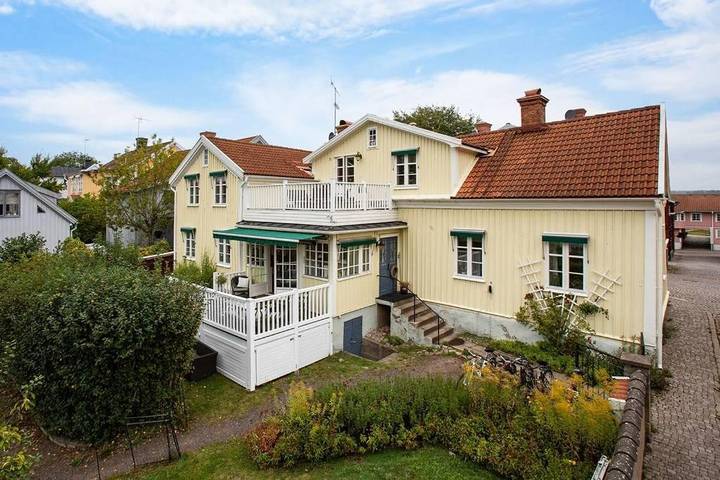 Ferieleilighet for 6 personer, med Terrasse og Hage i Vimmerby