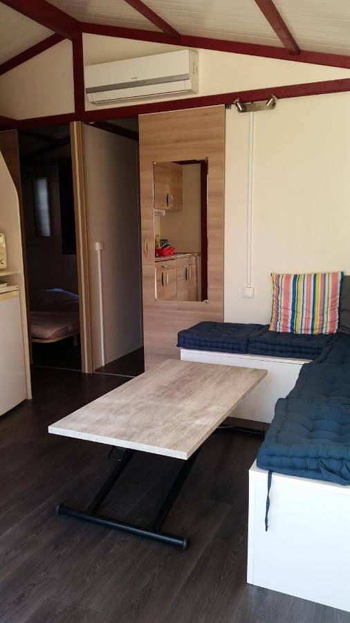 Chalet Proche De Toutes Commodites Parking Gratuit in Casteljaloux, Région de Nérac