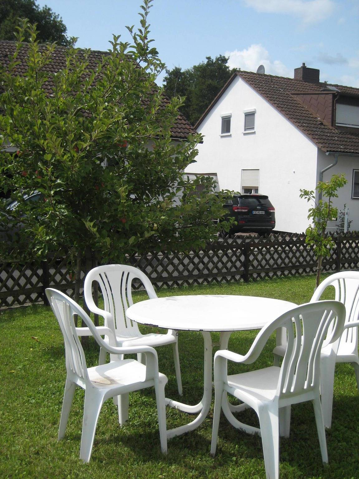 Ganze Ferienwohnung, Ruhige, moderne Ferienwohnung in Bad Vilbel, Wetterau