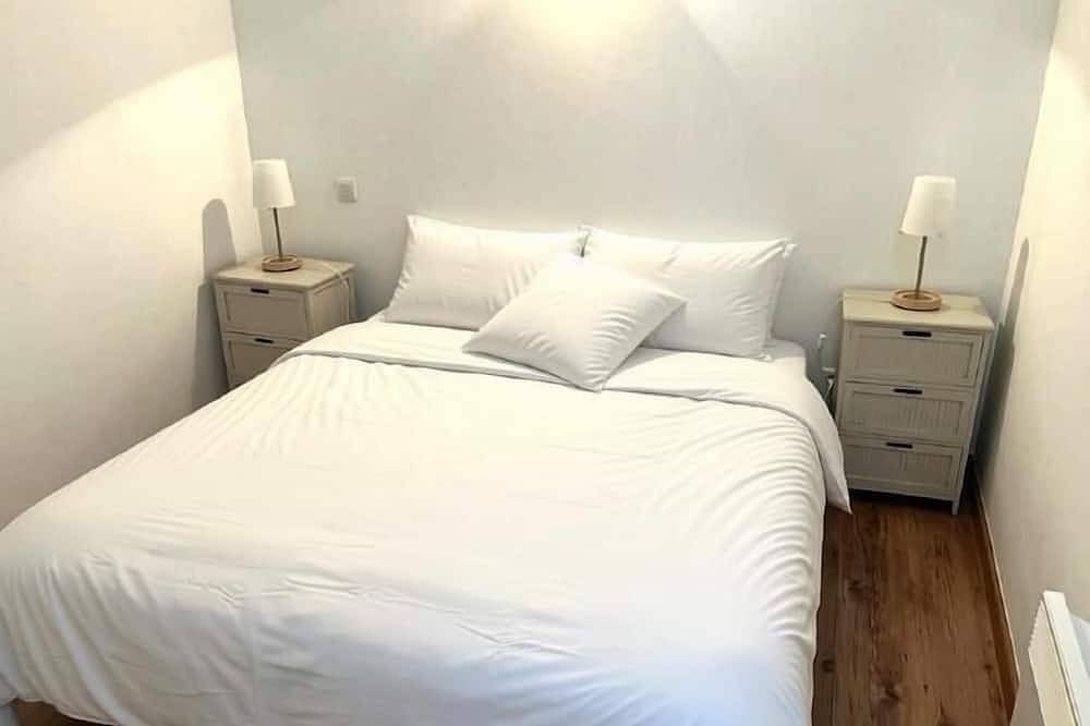 Entire apartment, Apartment 2 Bed Fireplace, Wi-Fi & Pet-Friendly in Err, Parc naturel régional des Pyrénées catalanes