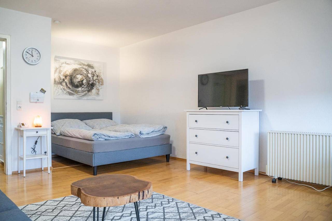 Geheel appartement, Apartment und Wg-Doppelzimmer Sonnenhalde in Tübingen, Neckar-Alb