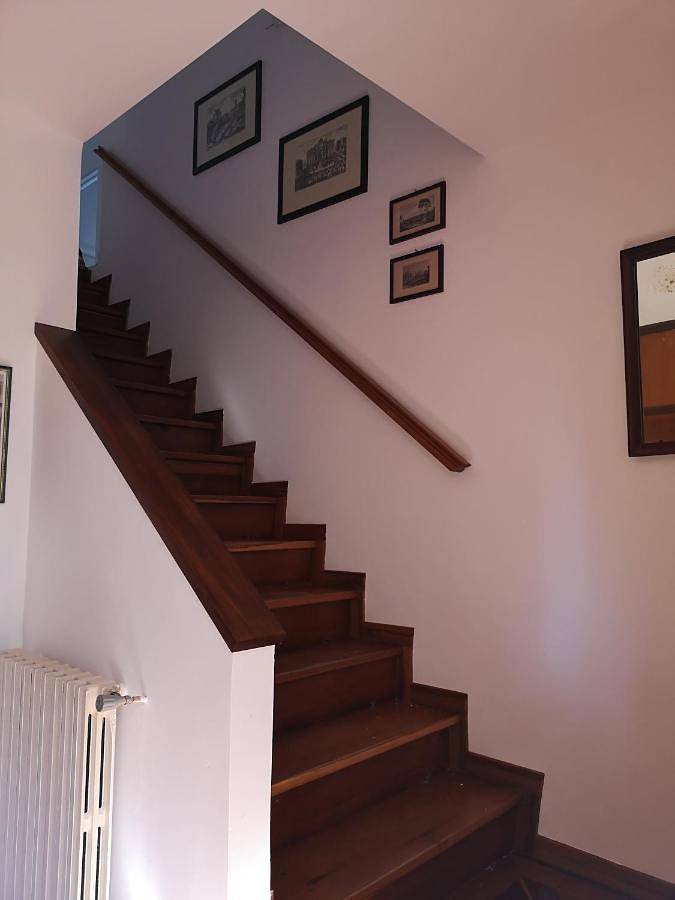 Location de vacances pour 2 personnes, avec vue ainsi que balcon et jardin, adapté aux familles à Paola - 2