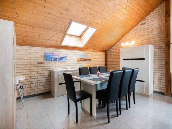 Location de vacances pour 5 personnes, avec terrasse et jardin dans Cul-des-Sarts - 2