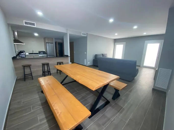 Apartamento de vacaciones para 5 personas, con balcón - 1