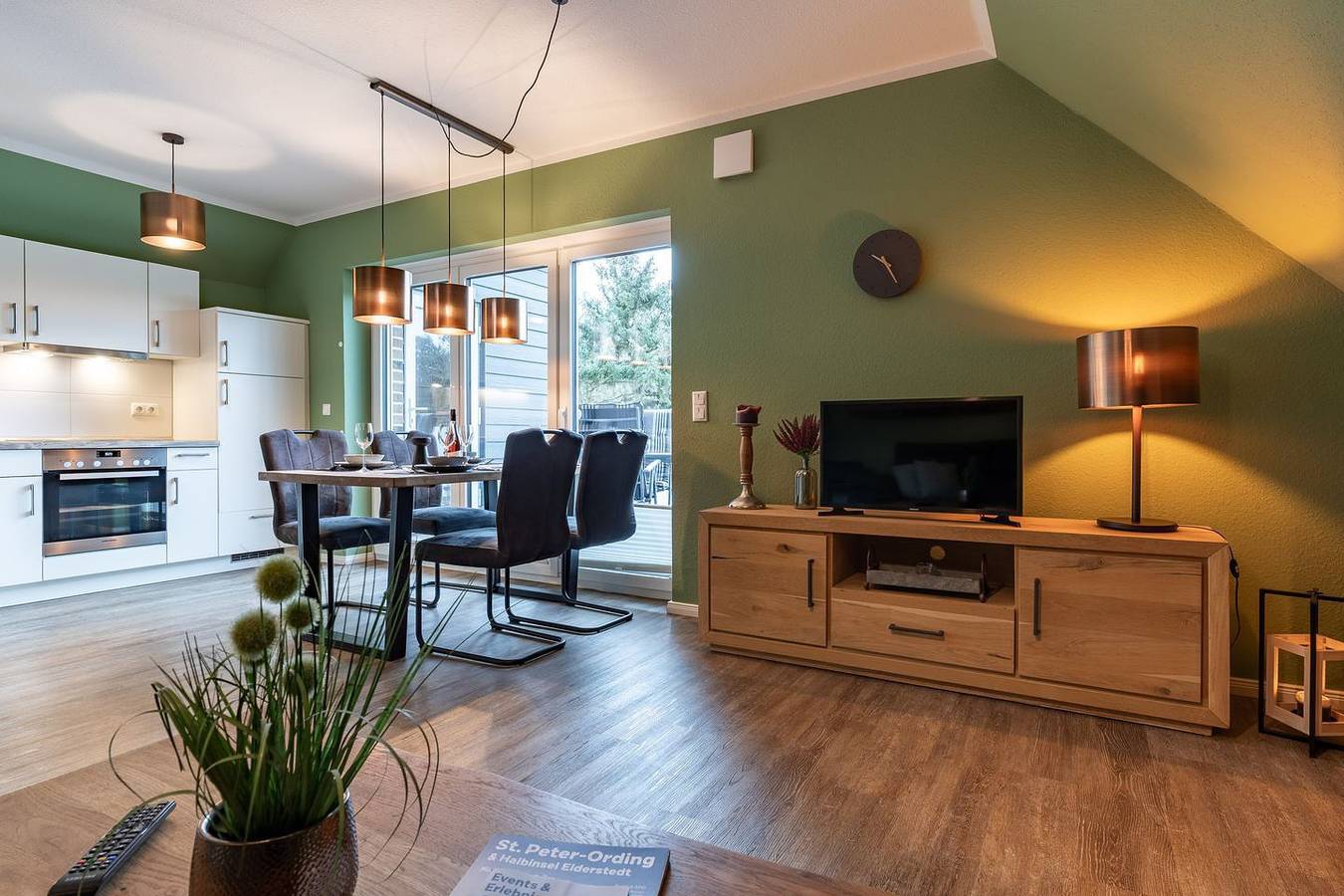 Ganze Wohnung, Glückspotenzial - Wunderschönes Appartement mit Balkon und toller Ausstattung in St. Peter-Bad, St. Peter-Ording