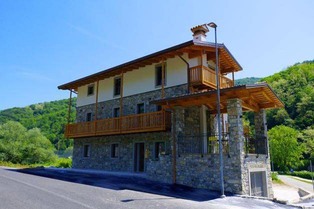 Chambre d’hôte pour 4 personnes, avec jardin et vue à San Pietro al Natisone