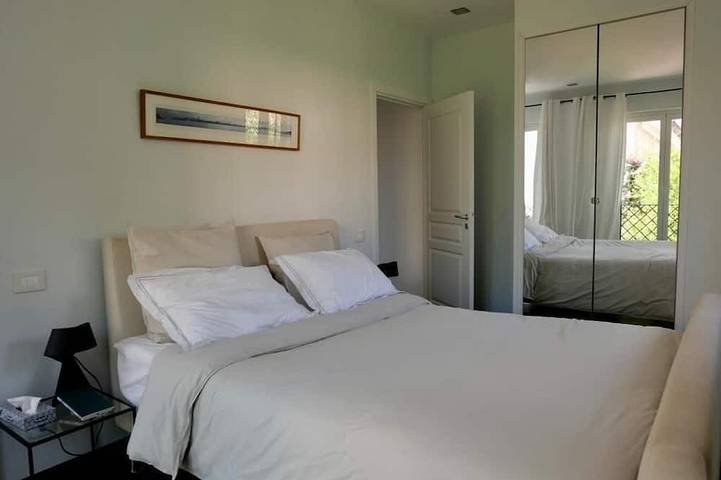 Location de vacances pour 8 personnes, animaux acceptés dans Office De Tourisme De Beaulieu Sur Mer - 3