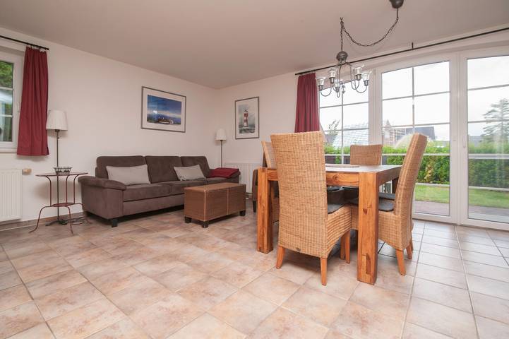 Ferienhaus für 6 Personen, mit Terrasse und Garten sowie Sauna in Greetsiel