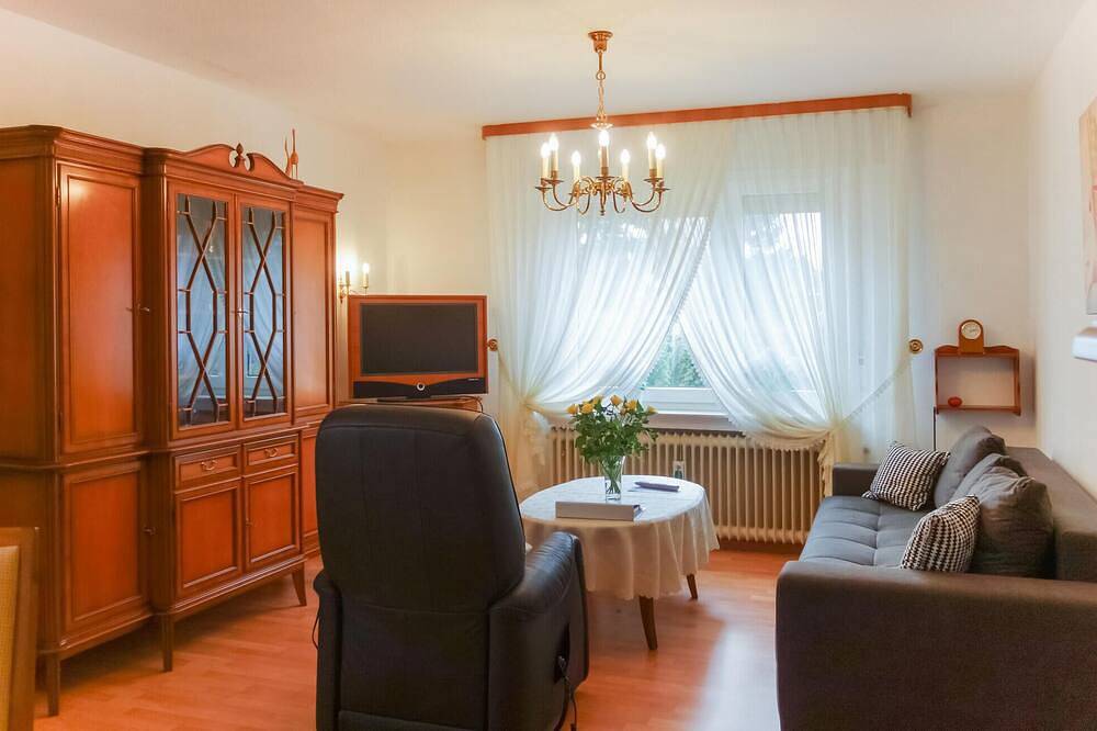 Ganze Wohnung, Wunderschöne Wohnung in Lage mit Wlan in Lage, Kreis Lippe