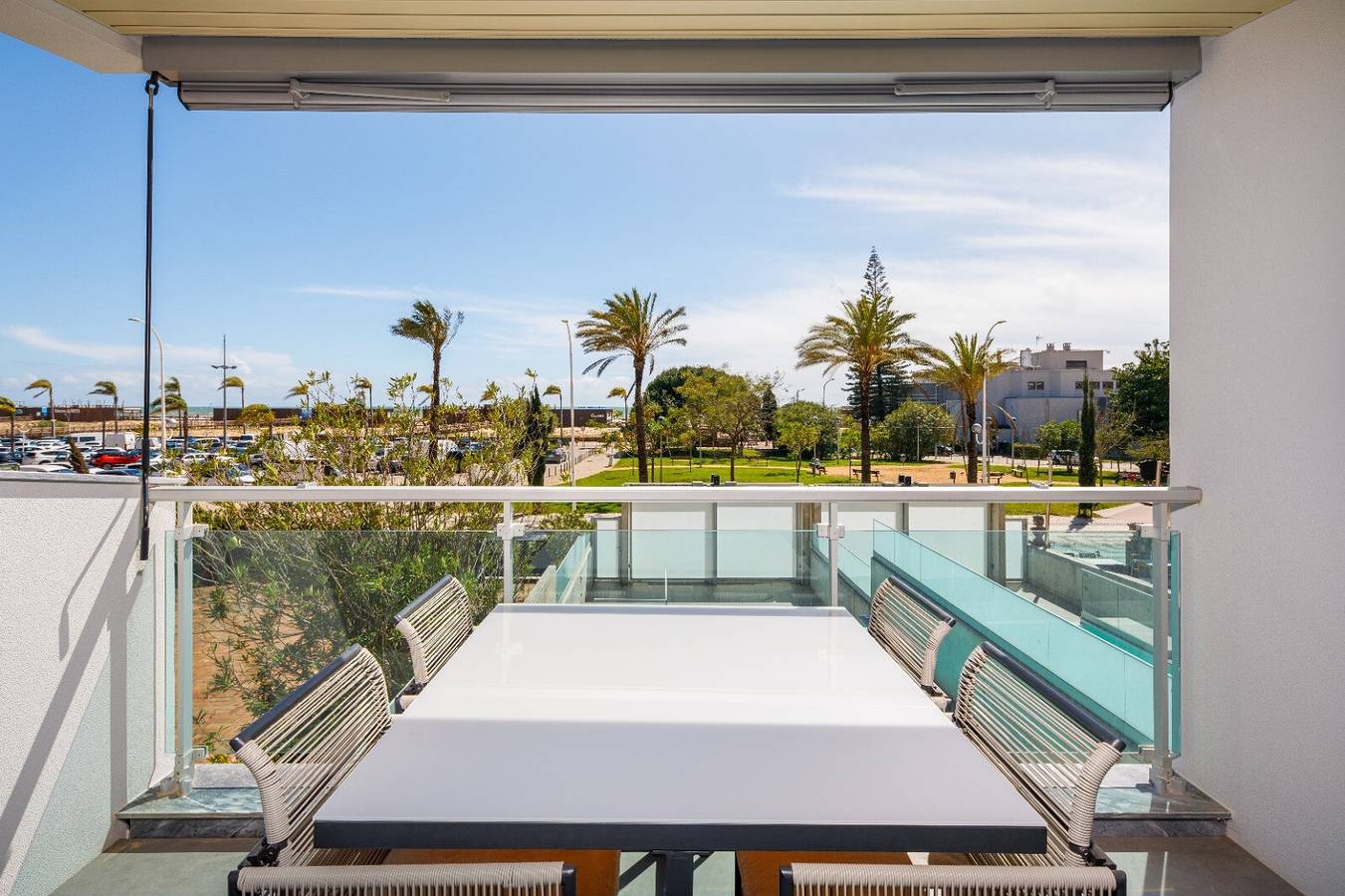 Ganze Wohnung, Apartment 1C mit Meerblick, Balkon und Wlan in Monte Gordo, Faro Distrikt