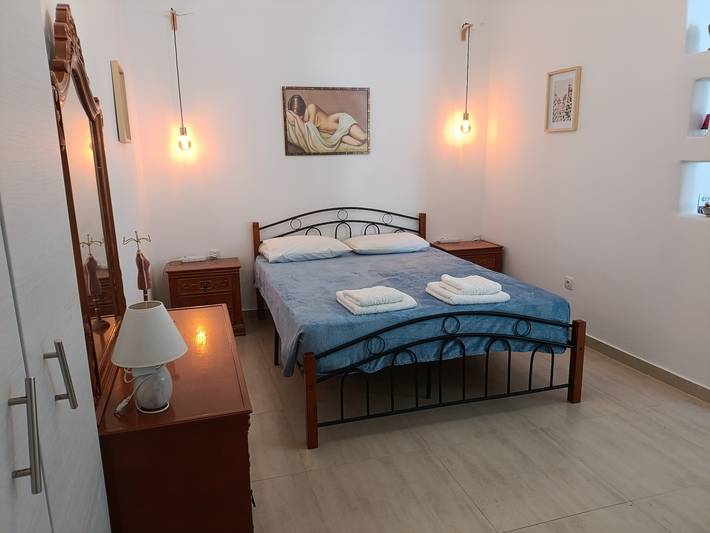 Gîte pour 3 personnes, avec balcon dans Cyclades