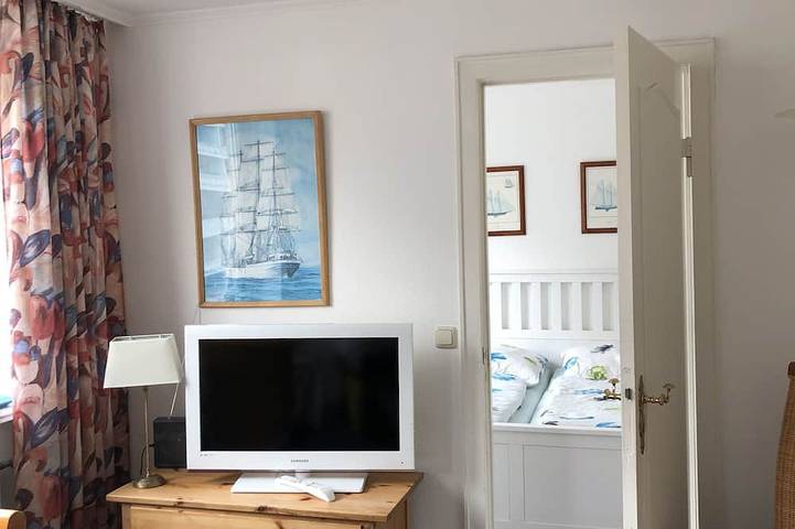 Ganze Wohnung, Helle, gemütliche Ferienwohnung in perfekter Lage zu Strand und Ortsmitte in Westerland, Sylt (Gemeinde)