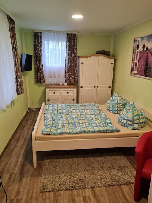 Bungalow für 2 Personen, mit Garten und Terrasse in Sellin