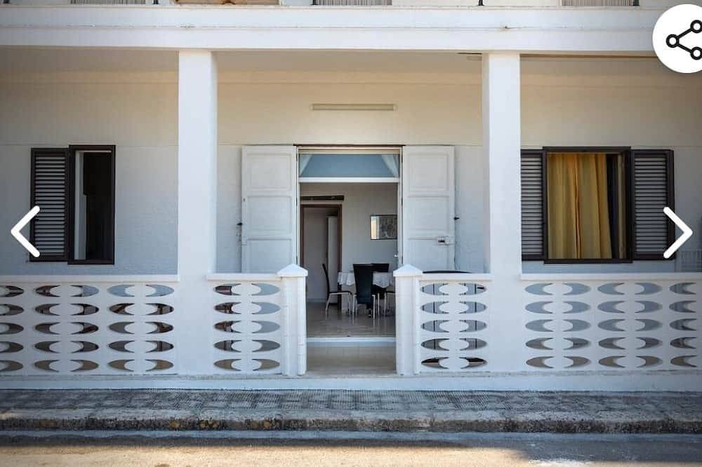 Casa indipendente a 20 metri dal mare in Marina di Ostuni, Salento