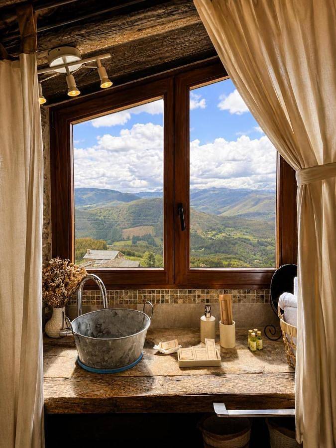 Casa rural para 3 personas, con vistas y jardín, Se admiten mascotas en Provincia de Lugo - 2