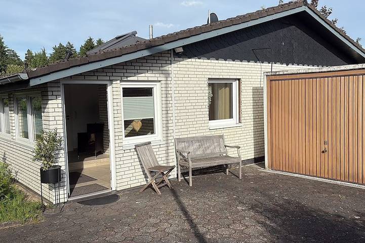 Ferienhaus für 4 Personen, mit Terrasse und Garten sowie Sauna in Rheinböllen