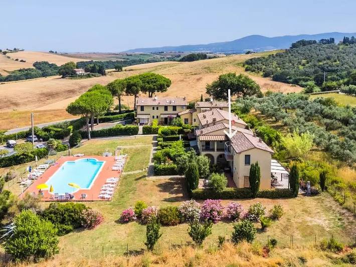 Appartamento per 2 persone, con balcone e piscina in Castellina Marittima