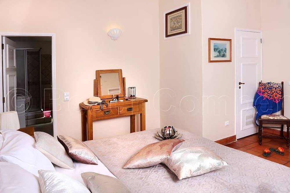 Jacuzzi Wohnung in São Sebastião, São Gonçalo de Lagos