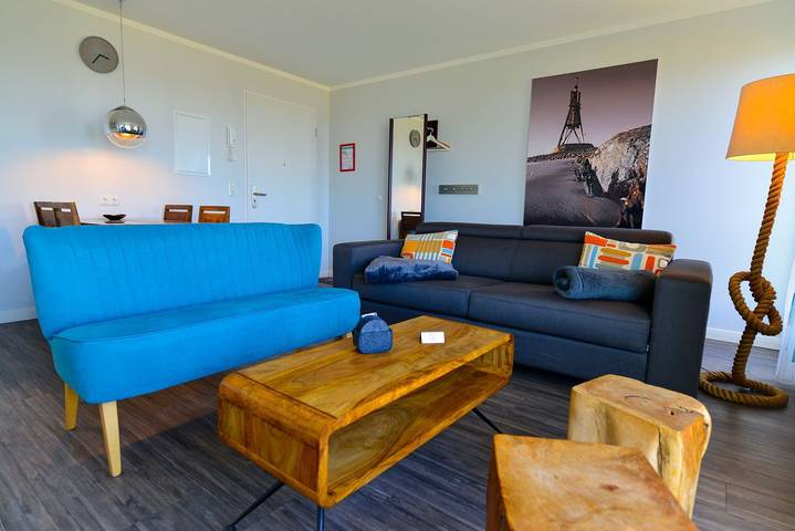 Ferienwohnung für 2 Personen, mit Balkon und Seeblick in Sahlenburg