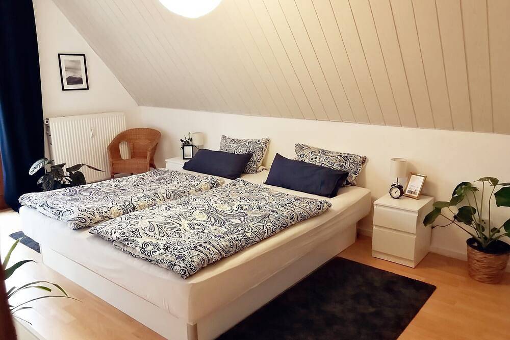 Ganze Wohnung, Gemütliche Ferienwohnung Hamburg-Rosengarten in Rosengarten, Landkreis Harburg