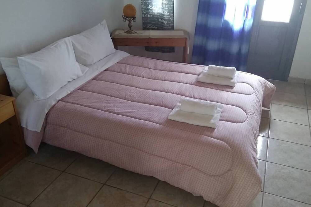 Ganze Wohnung, Villa Irene 3 * Zweistöckige Wohnung in der Nähe des Meeres * Sandstrand in Kokkini Hani, Iraklio-Heraklion und Umgebung