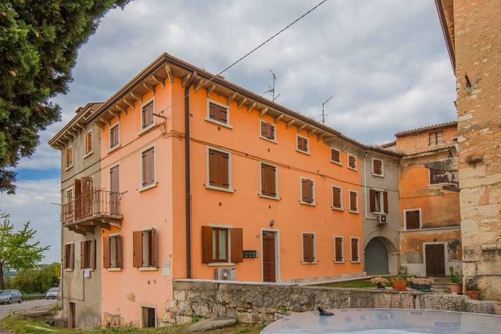Casa vacanza per 4 persone, con balcone e panorama a Sant'Ambrogio di Valpolicella