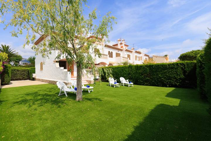 Ferienhaus für 7 Personen, mit Terrasse und Garten in Miami Platja - 4