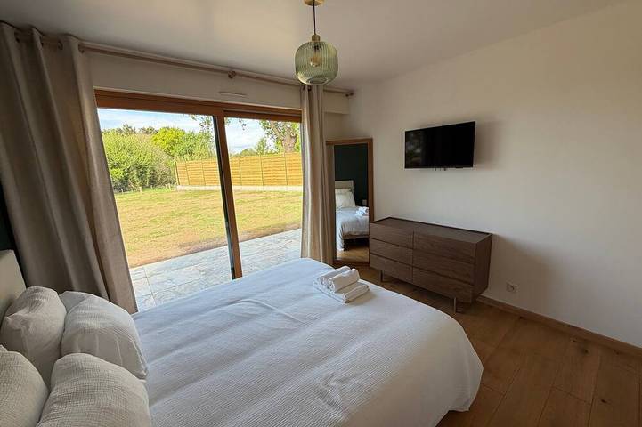 Location de vacances pour 6 personnes, avec terrasse ainsi que jardin et jacuzzi, animaux acceptés à Béganne - 4