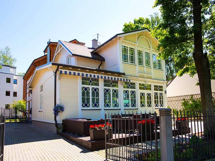 Ferienhaus für 3 Personen, mit Garten und Ausblick in Jurmala