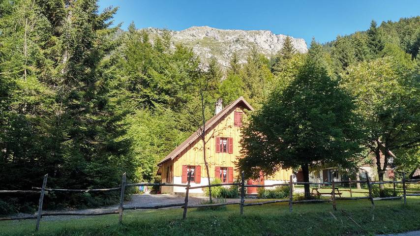 Gîte pour 6 personnes, avec terrasse et jardin à Saint-Pierre-de-Chartreuse - 2