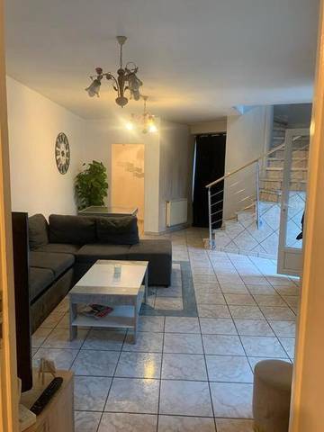 Gîte pour 4 personnes, avec terrasse et vue, animaux acceptés à Rive-de-Gier