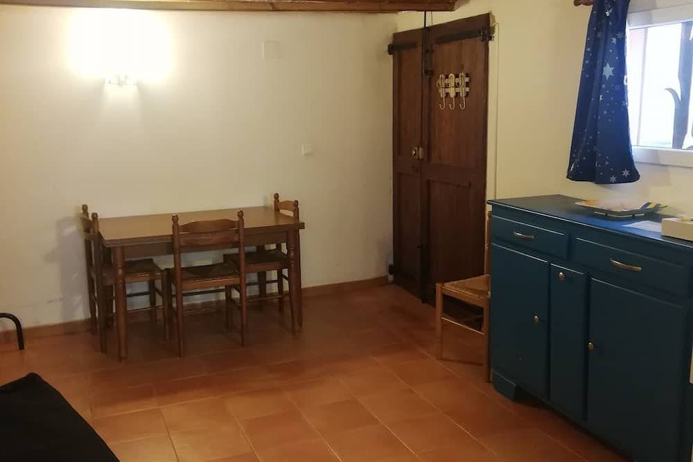 Ganze Wohnung, Studio a Cerbere au Calme in La Côte Vermeille, Cerbère