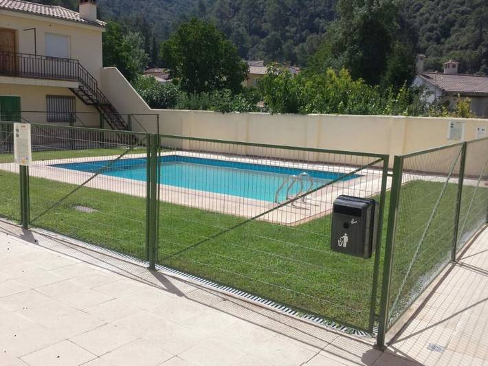 Casa rural para 8 personas, con Terraza además de Jardín y Piscina en Arroyo Frío