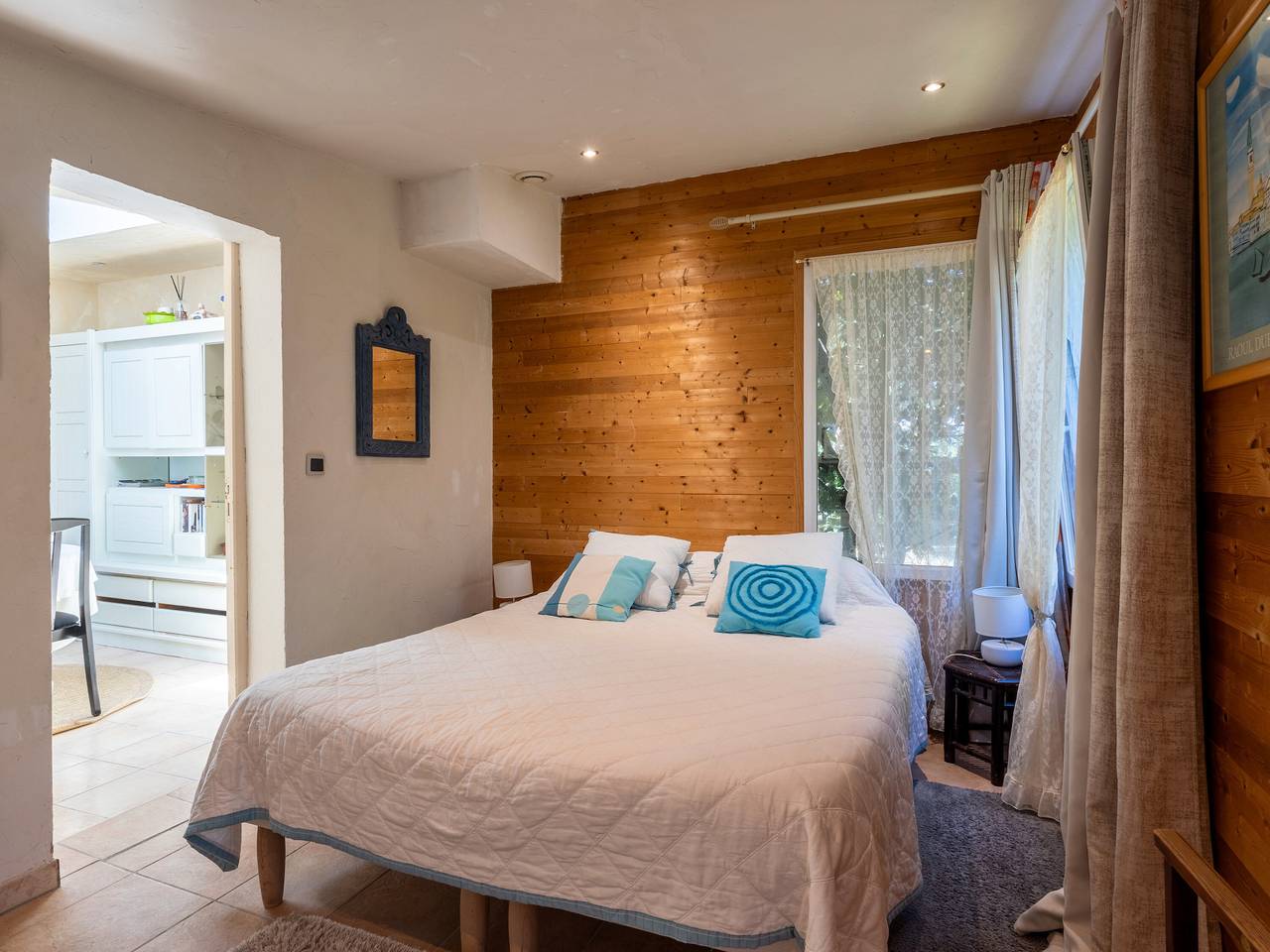Alojamiento y desayuno "Chalet Prunelle" con jardín compartido y Wi-Fi in Beg-Léguer, Lannion