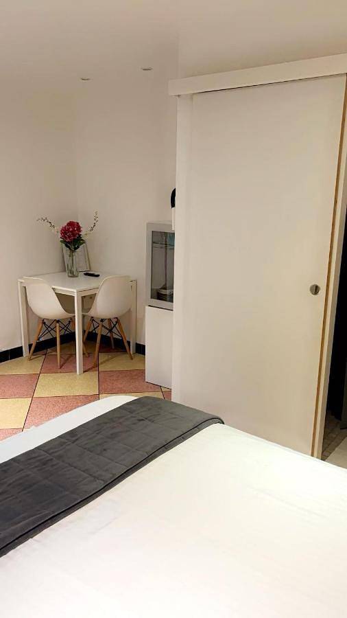 Chambre d’hôte pour 2 personnes, avec terrasse à Arles - 3