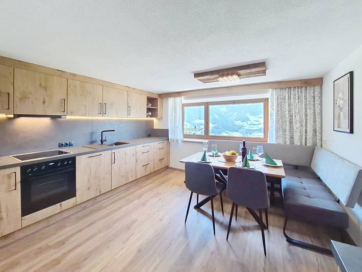 Ferienhaus Dinkl in Stummerberg, Ski-Optimal Hochzillertal
